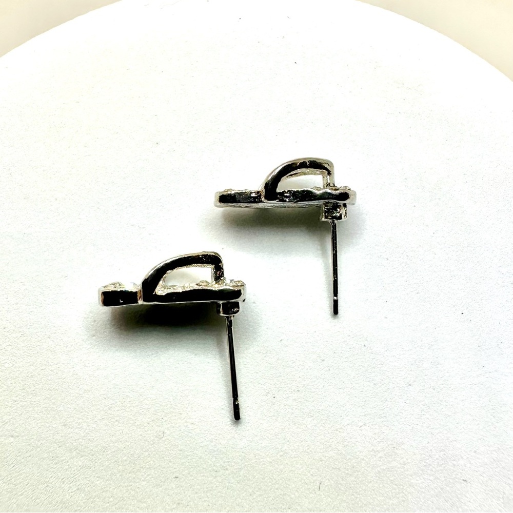 NWOT - Sparkling Silver Crystal Flip-Flop Earrings - Picture 12 of 13